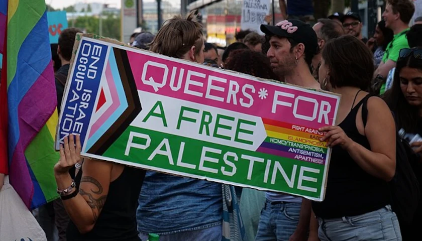 Queers for Palestine march